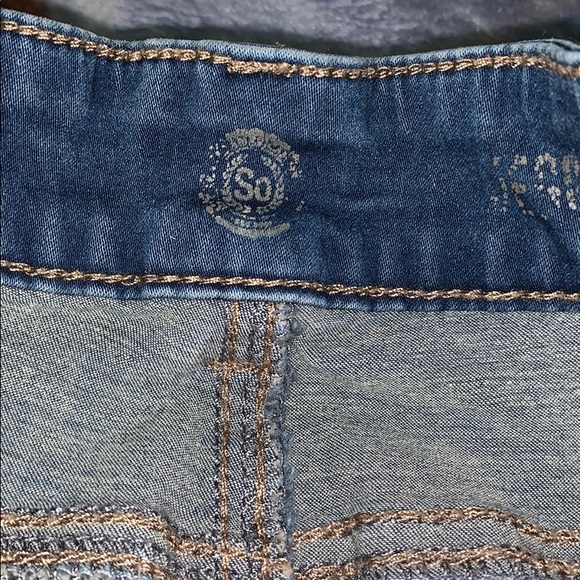 Jeans - Picture 2 of 2